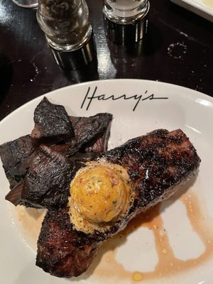 Harry's Savoy Grill by null