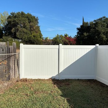 Irvine Fence - Fences & Gates Near Me - Wilmington, California Irvine Fence - Fences & Gates Near Me - Wilmington, California