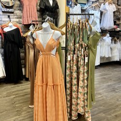 Apricot Lane Boutique Bozeman - Dresses are our business.