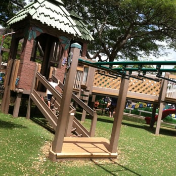Aikahi Elementary School Playground - Playgrounds Near Me - Kailua, Hawaii