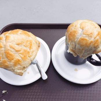 A La Mode - clam & corn chowder pot pie - Bakeries Near Me - Vancouver, British Columbia A La Mode - clam & corn chowder pot pie - Bakeries Near Me - Vancouver, British Columbia