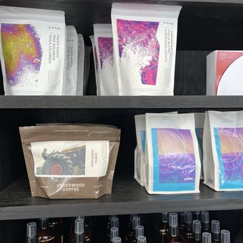 Pollen Coffee & Flowers - Flowers & Gifts Near Me - Asheville, North Carolina