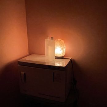 Eden Massage and Spa Hawaii - Inside one of the room. - Massage Near Me - Honolulu, Hawaii Eden Massage and Spa Hawaii - Inside one of the room. - Massage Near Me - Honolulu, Hawaii