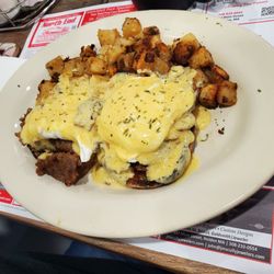 Maple Ave Diner - Shaved Steak Benedict