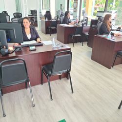 Estrella Insurance #105 - Store