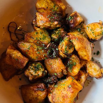 La Docena - Octopus - Seafood Near Me - Ciudad de México, DIF
