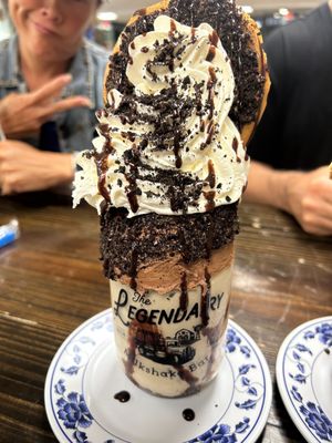 Legendairy Milkshake Bar by null