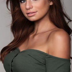 Melanie Meeker Makeup