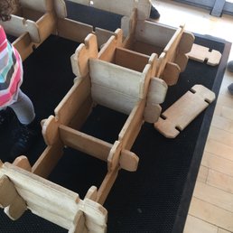 Free day today at SI Children's Museum. Met up with a friend for some kiddie fun and discovery.