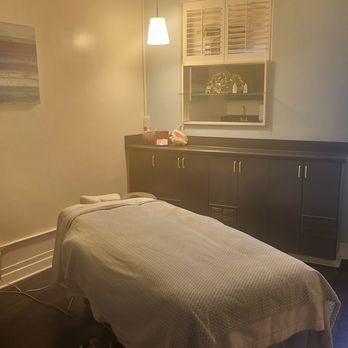 Calm Seas Oasis - Massage Therapy Near Me - Coronado, California