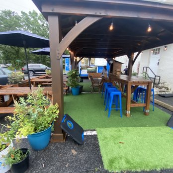 Platia - Eating area - Greek Near Me - Charleston, South Carolina