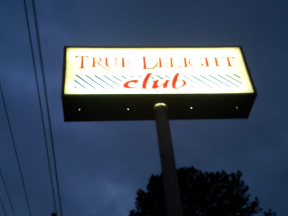 TRUE DELIGHT CLUB COCKTAIL LOUNGE Updated June 2024 1755 Pamalee Dr