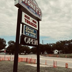 Stoney's Liquor