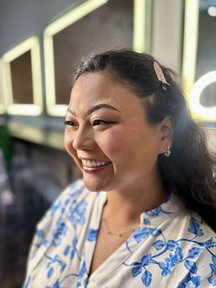 Jo Does Makeup Logo