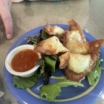That Dam Place - American Near Me - Folsom, California