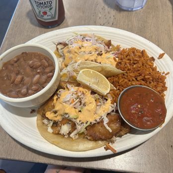 The Pantry Dos - Crispy fish tacos - American Near Me - Santa Fe, New Mexico The Pantry Dos - Crispy fish tacos - American Near Me - Santa Fe, New Mexico