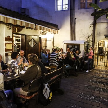 Enoteca Il Bacaro - Wine Bars Near Me - Bolzano, BZ Enoteca Il Bacaro - Wine Bars Near Me - Bolzano, BZ
