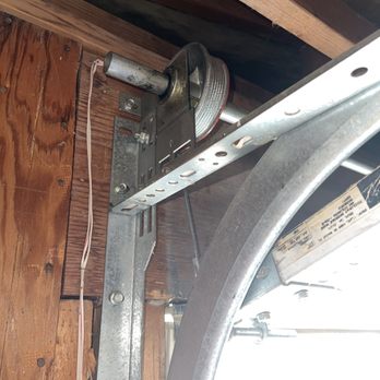 Door Pros - Garage Spring - Garage Door Services Near Me - Palm Desert, California
