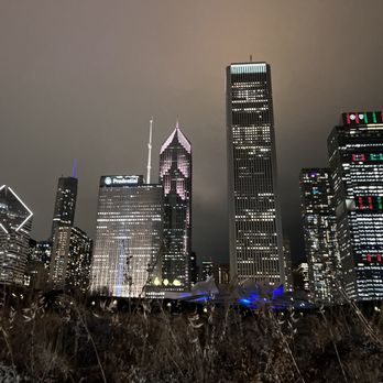 Jason Bunetta - Fulton Grace Realty - Chicago skyline at night - Real Estate Agents Near Me - Chicago, Illinois Jason Bunetta - Fulton Grace Realty - Chicago skyline at night - Real Estate Agents Near Me - Chicago, Illinois