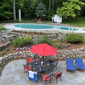 GreenGo Landscaping - Cedar Mulch, Cana Lilies, ornamental grass, flowers - Landscaping Near Me GreenGo Landscaping - Cedar Mulch, Cana Lilies, ornamental grass, flowers - Landscaping Near Me