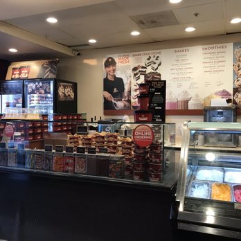 Cold Stone Creamery - Inside - Ice Cream & Frozen Yogurt Near Me - Pinole, California