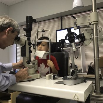 Eyes On Sheppard - Exam time - Optometrists Near Me - North York, Ontario
