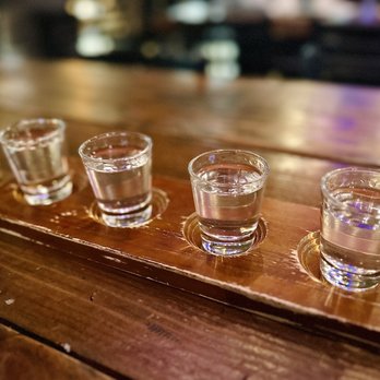 Moonshine BBQ - Moonshine flight - Barbeque Near Me - Lynnwood, Washington Moonshine BBQ - Moonshine flight - Barbeque Near Me - Lynnwood, Washington