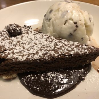 Moxies Dixon Road Restaurant - Flourless chocolate cake. - Canadian (New) Near Me - Etobicoke, Ontario