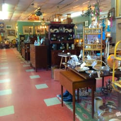 Athens Antique and Vintage - Inside