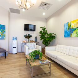 Eagle Mountain Dentistry - Peaceful waiting room