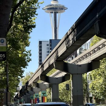 Space Needle - Space Needle on 5th Avenue - Landmarks & Historical Buildings Near Me - Seattle, Washington Space Needle - Space Needle on 5th Avenue - Landmarks & Historical Buildings Near Me - Seattle, Washington