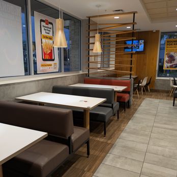 McDonald's - McDonald's, Tampa - Fast Food Near Me - Tampa, Florida McDonald's - McDonald's, Tampa - Fast Food Near Me - Tampa, Florida