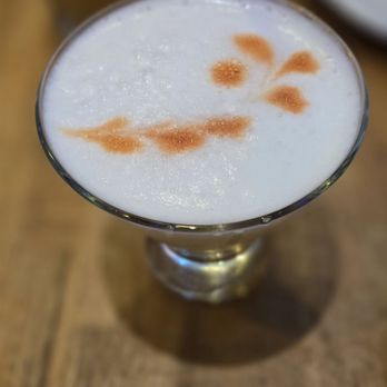Tumi Peruvian Restaurant NYC - Pisco Sour - Peruvian Near Me - New York, New York Tumi Peruvian Restaurant NYC - Pisco Sour - Peruvian Near Me - New York, New York