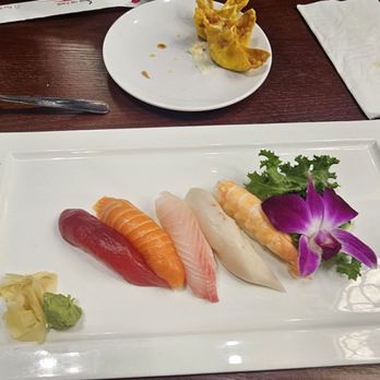 Hiro Sushi And Steakhouse - Sushi Bars Near Me - Petoskey, Michigan
