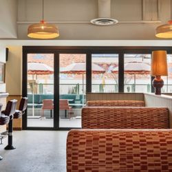 DWTNR Bar & Restaurant