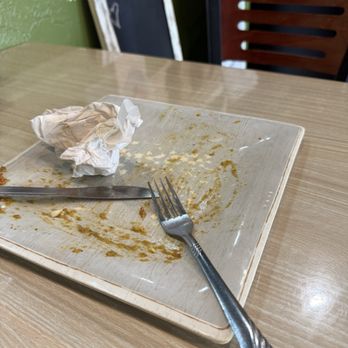 The Smoke Cafe - Enjoyed food, plate is breaking and plastic - American Near Me - Jamestown, California The Smoke Cafe - Enjoyed food, plate is breaking and plastic - American Near Me - Jamestown, California