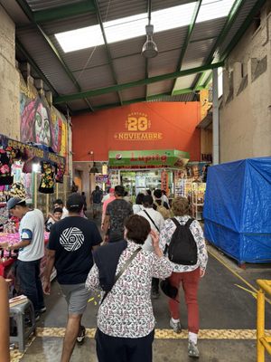 Mercado 20 de Noviembre by null