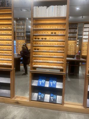 Warby Parker Washington St. by null