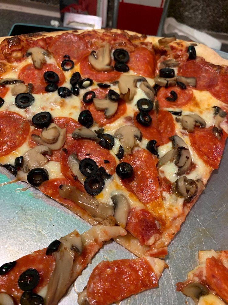 HUBCAPS PIZZA 11 Reviews 445 Glendale Lake Rd, Patton, Pennsylvania