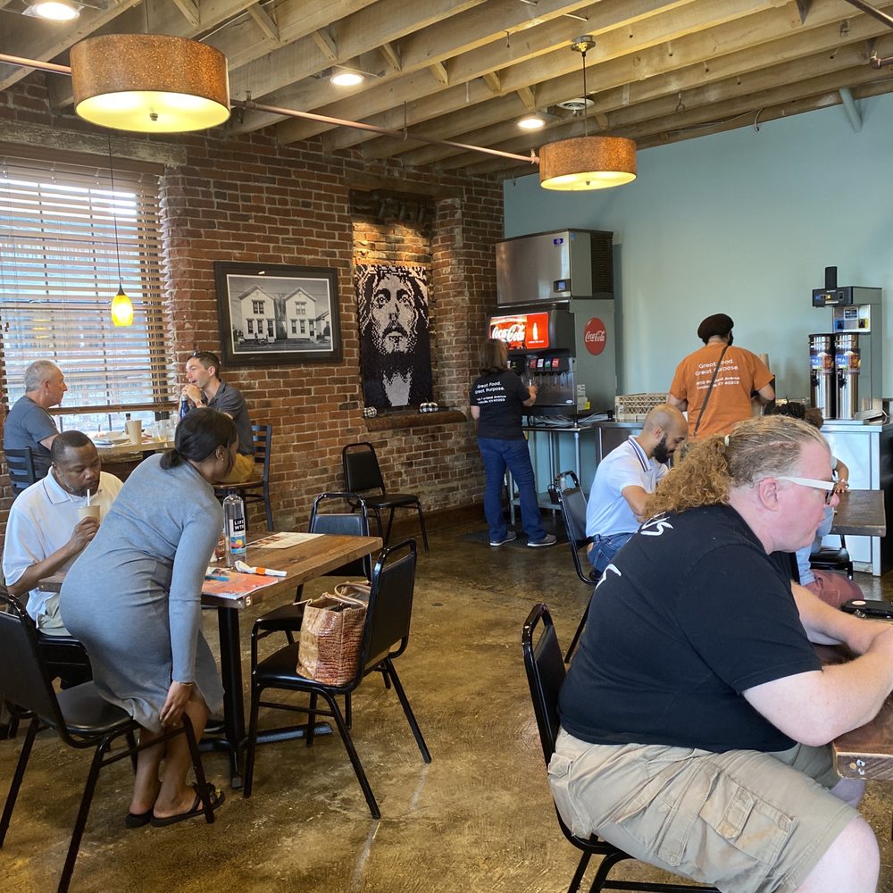 The Table - Dining room - American Near Me - Louisville, Kentucky
