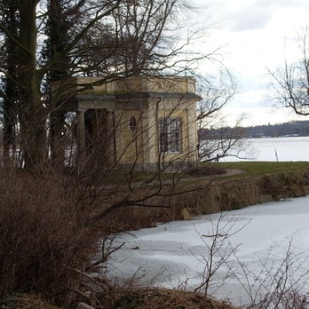 Gut Schloß Golm - Mediterranean Near Me - Potsdam, BB Gut Schloß Golm - Mediterranean Near Me - Potsdam, BB