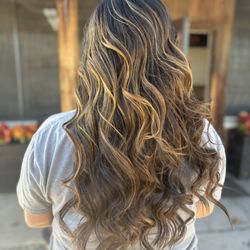 Foxy Hair by Laurie -Honeycomb Salon