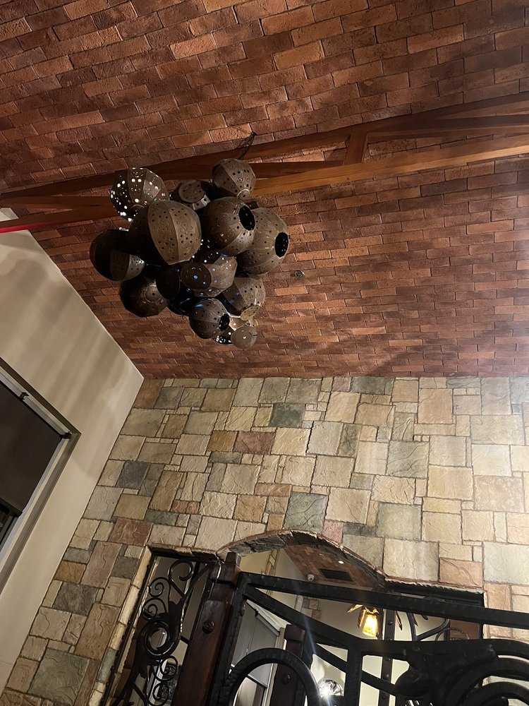 La Cocina Bar and Grill