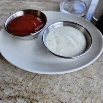 Nick's Manhattan Beach - Ketchup and ranch - American Near Me - Manhattan Beach, California