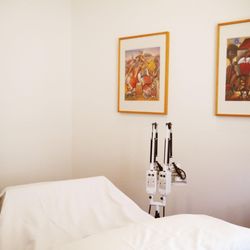 Health Traditions Acupuncture & Herbal Medicine Clinic - Pain management