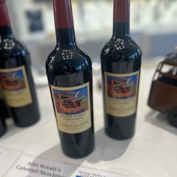 City Center Bishop Ranch - Wood Family Vineyard - Shopping Centers Near Me - San Ramon, California