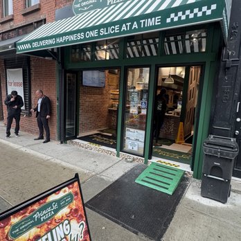 Prince St Pizza - Storefront - Pizza Near Me - Brooklyn, New York Prince St Pizza - Storefront - Pizza Near Me - Brooklyn, New York