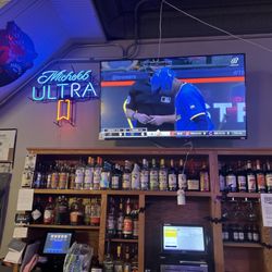 Tailgaters of Stoughton - Bar area and TV