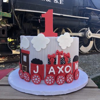 Rose Bakery - Birthday Cake - Bakeries Near Me - Van Nuys, California