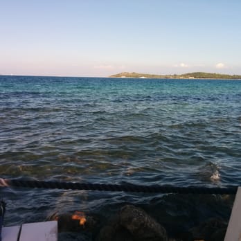 Denizaltı Cafe - Fast Food Near Me - İzmir, 35 Denizaltı Cafe - Fast Food Near Me - İzmir, 35